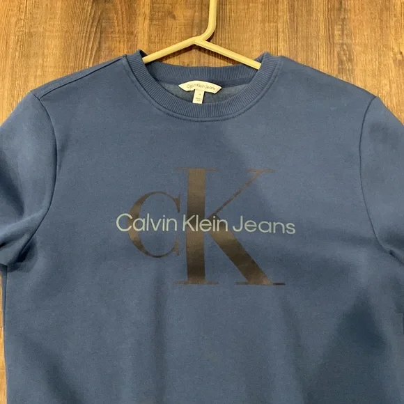Calvin Klein crewneck sweater - Picture 2 of 3